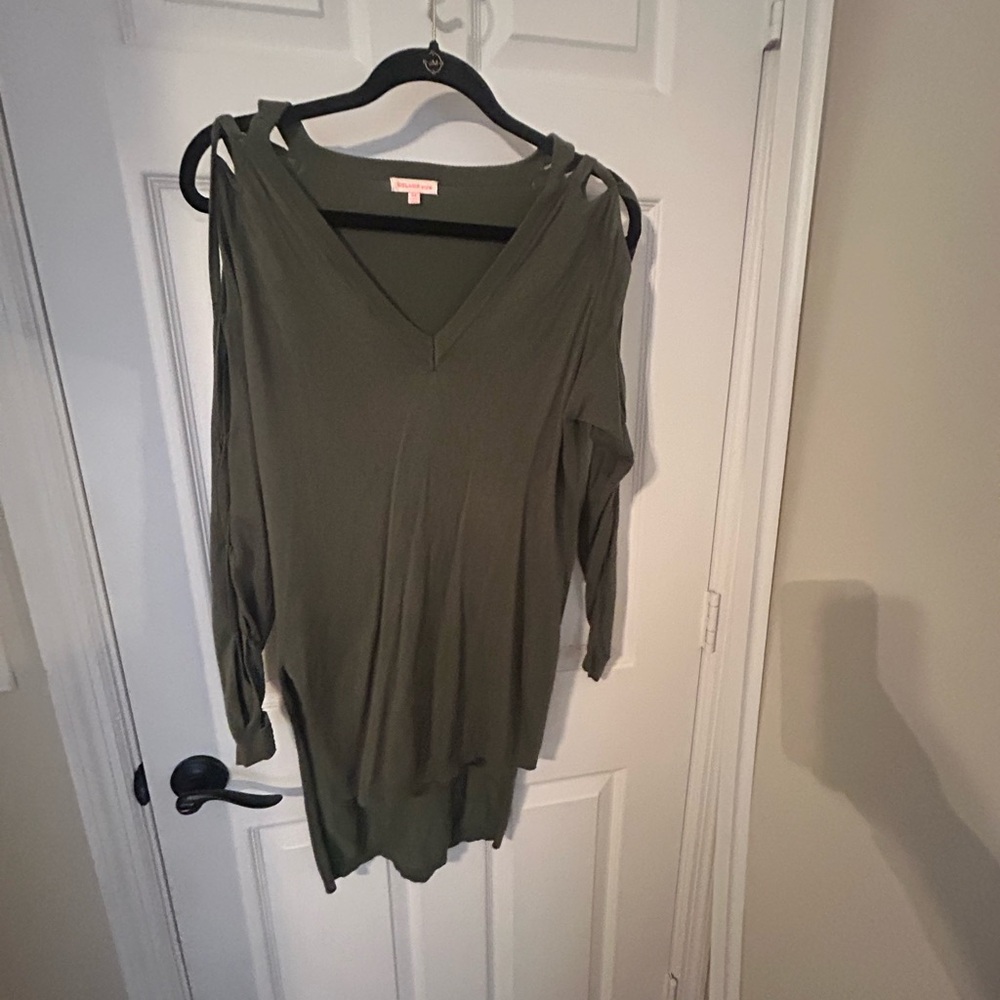 Olive Green V-Neck Sweater with Cut-Out Shoulders